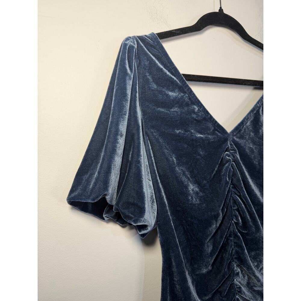 Free People Cupcake Velvet Top Size Large Outerspace Blue Ruched Puff Sleeve - Picture 3 of 6